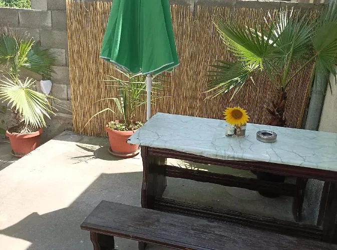 Guest house радеви Obzor