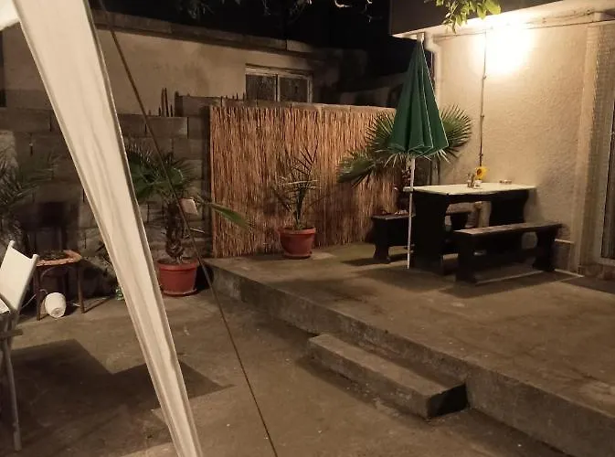 радеви Affittacamere *